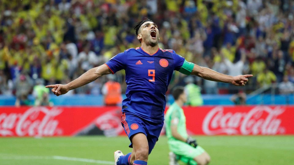 Colômbia faz 3 a 0 e elimina a Polônia da Copa