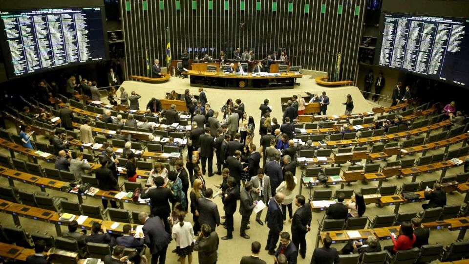 Câmara deve apreciar nesta semana cessão onerosa e Cadastro Positivo