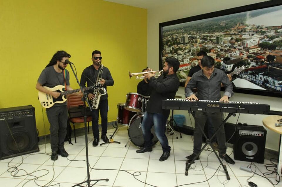 Escola Municipal de Música “Som na Leste” vai abrir processo para preencher 105 vagas