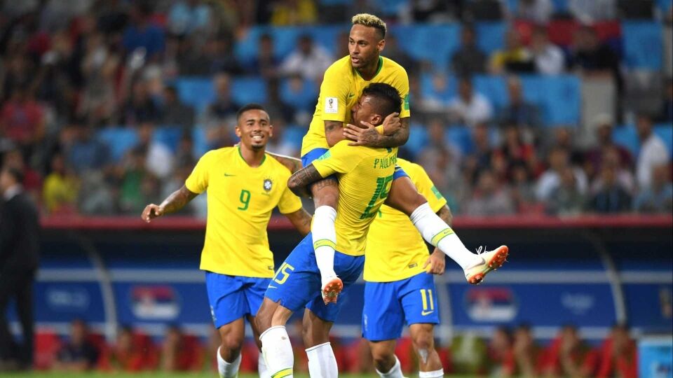 FIM JOGO: De cabeça, Thiago Silva amplia para o Brasil, 2 a 0