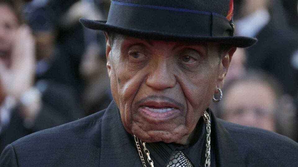 Morre Joe Jackson, pai de Michael Jackson, aos 89 anos