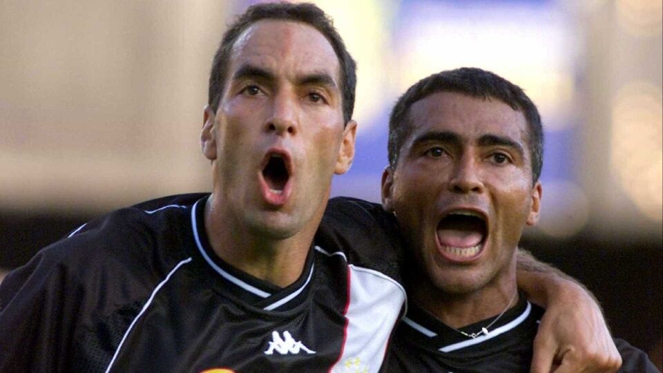 Edmundo se filia ao Podemos e reedita dupla com Romário