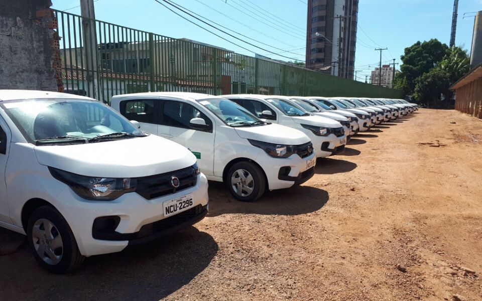 Veículos entregues nesta sexta-feira fortalecem compromisso com agricultura familiar em Rondônia