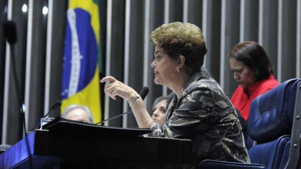 PSDB mineiro vai pedir impugnação da candidatura de Dilma ao Senado
