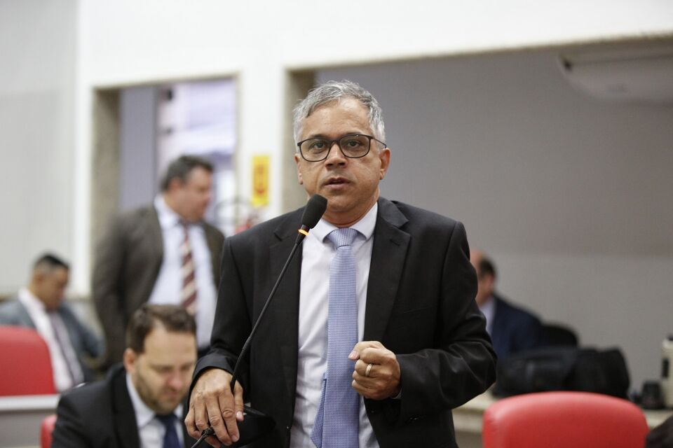 Deputado Geraldo da Rondônia requer Voto de Louvor a fundador do Ministério de Madureira