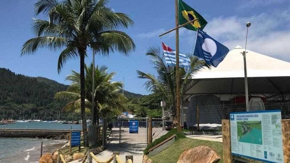 Mais cinco praias brasileiras vão receber certificado Bandeira Azul