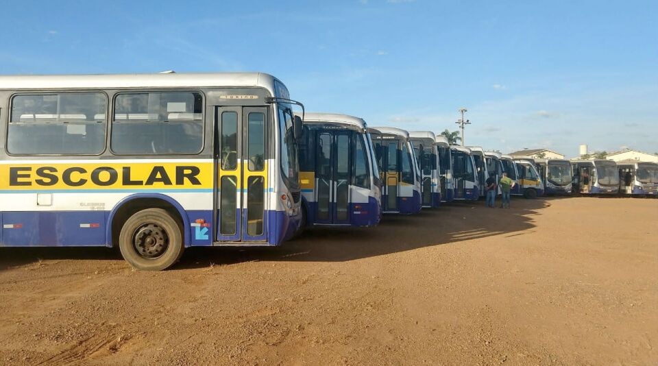 Semed regulariza transporte escolar no distrito de União Bandeirantes