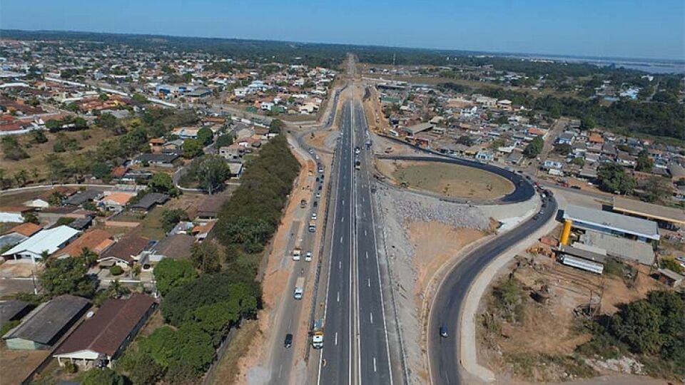 Tráfego no Viaduto da Campos Sales é liberado na BR-364 em Porto Velho