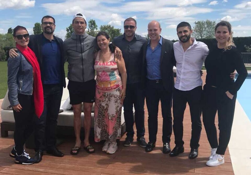Cristiano Ronaldo abre restaurante no Brasil: receitas portuguesas
