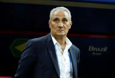 CBF quer Tite na seleção mesmo após eliminação na Copa