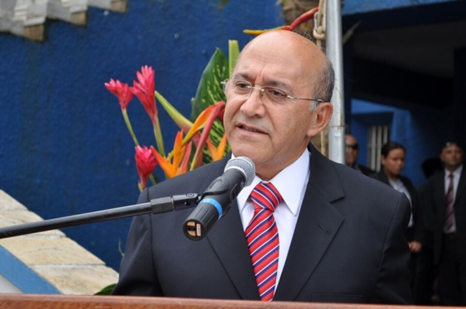 Confúcio processa rádio de Odacir por difamação e injúria