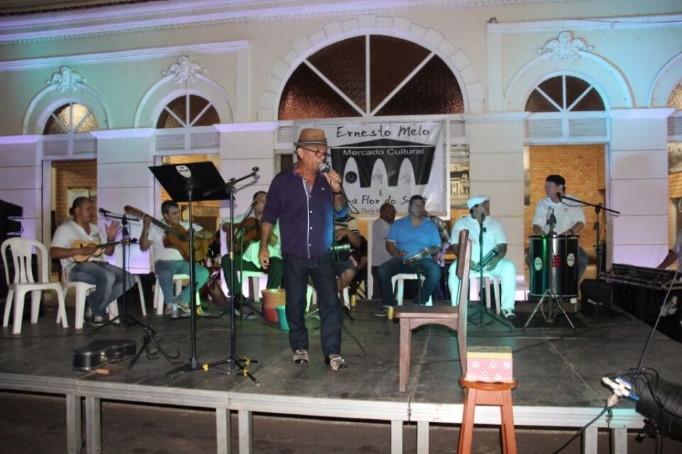 Samba, seresta e chorinho a boemia volta ao Alípio