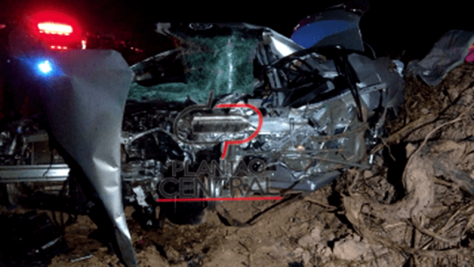 Colisão frontal deixa três pessoas mortas em Rondônia