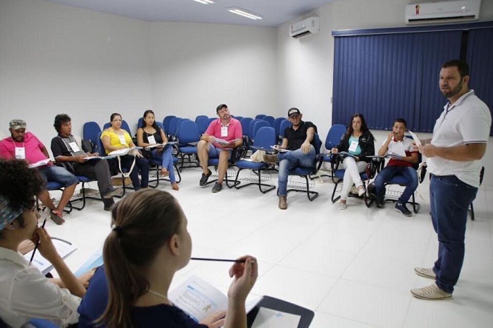 Programa ‘Porto Velho Empreende’ oferece capacitação a permissionários