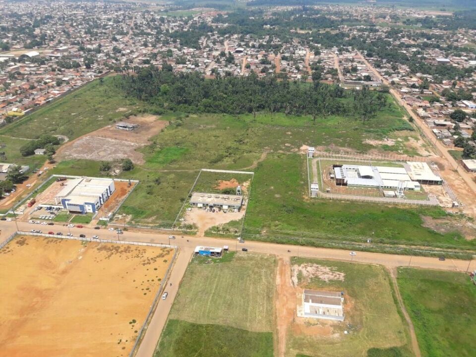Bairro da zona leste homenageia a polícia desde o território