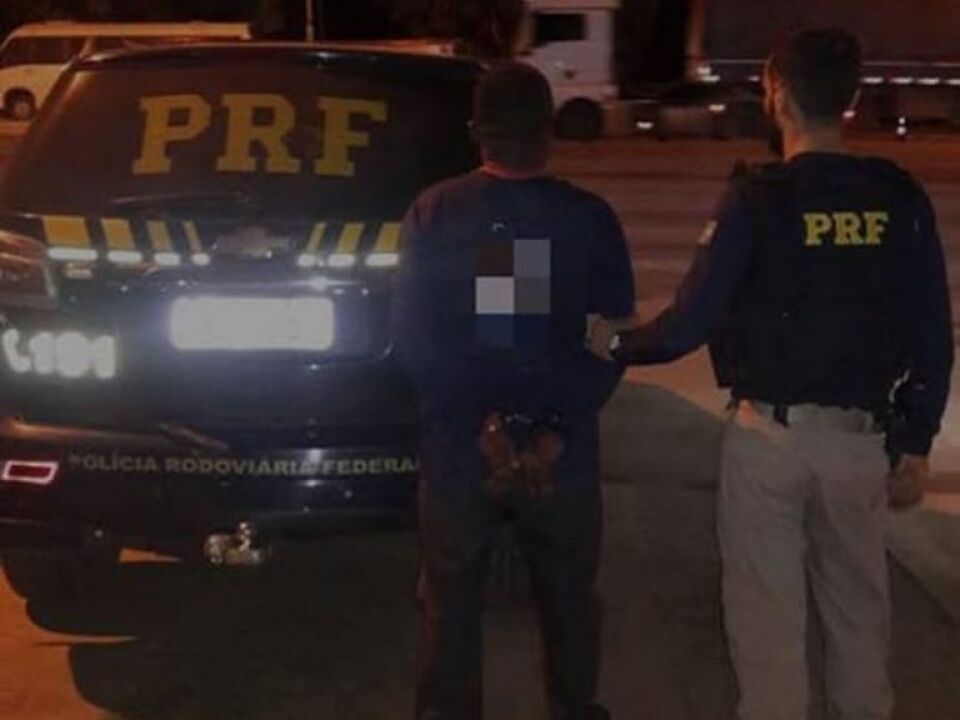 PRF liberta menor e prende homem por sequestro e cárcere privado em Ariquemes