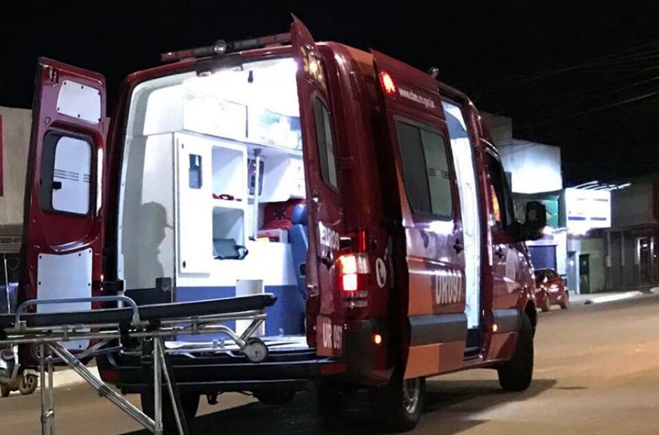 Durante bebedeira em bar,ex policial militar surta, cai de telhado e morre no João Paulo