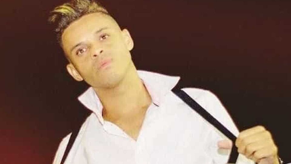Em áudio vazado, cantor gospel revela ser gay: ''Estou feliz'