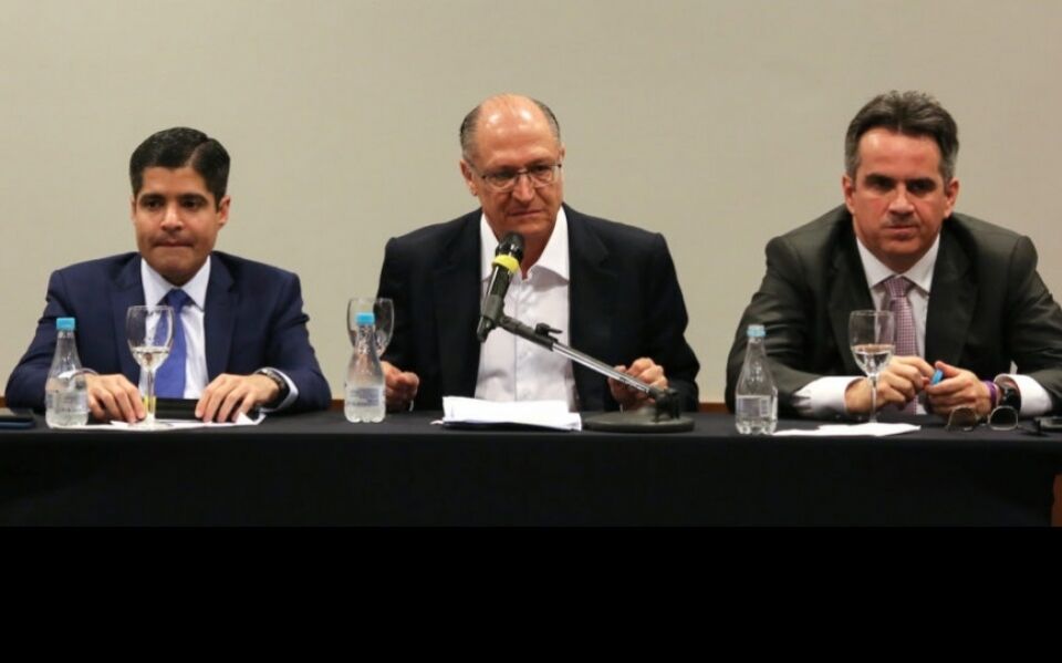 Geraldo Alckmin com Centrão no Nordeste: divisão e apoio a adversários