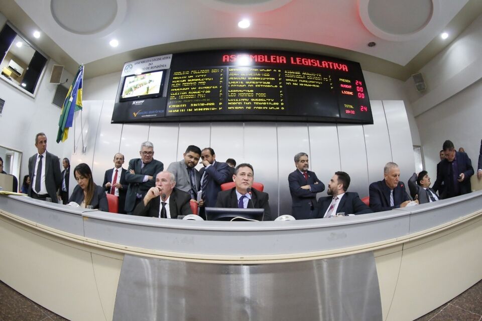 Atividades parlamentares da ALE retornam nesta quarta-feira