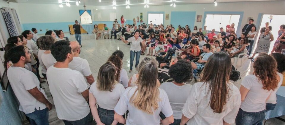 Vepema e Coral Vozes do Madeira participam de inauguração na Casa Família Rosetta