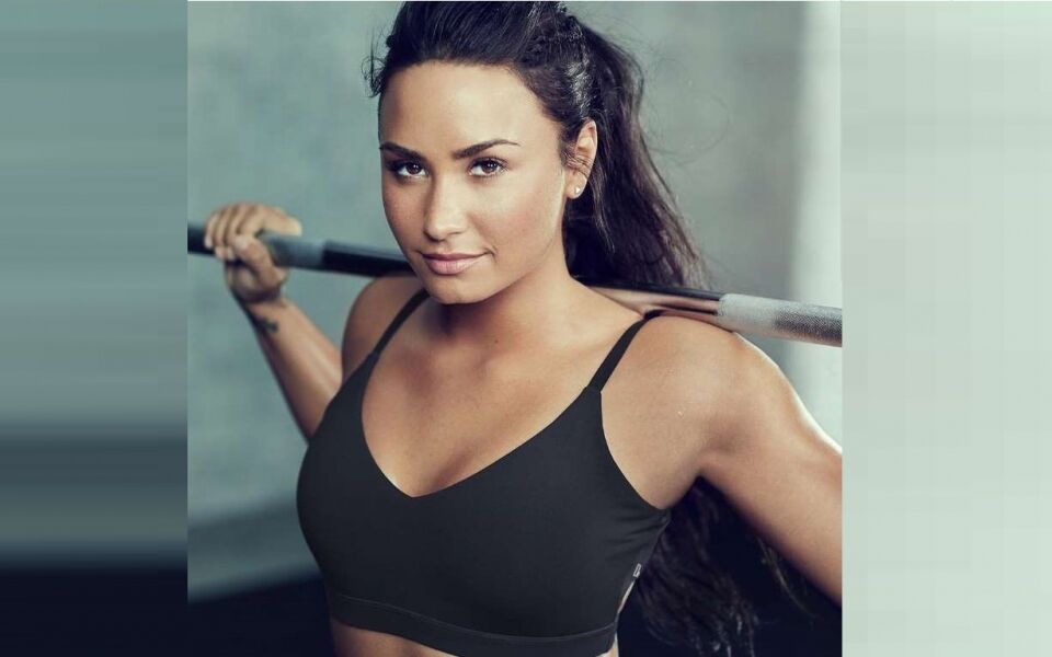 Mãe impõe regras para Demi Lovato na reabilitação