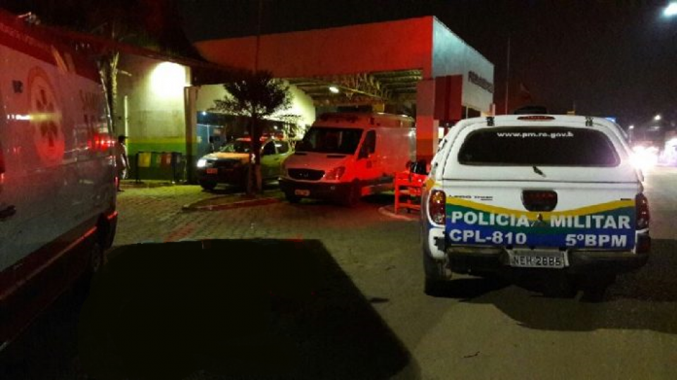 Homem crivado de balas usava tornozeleira