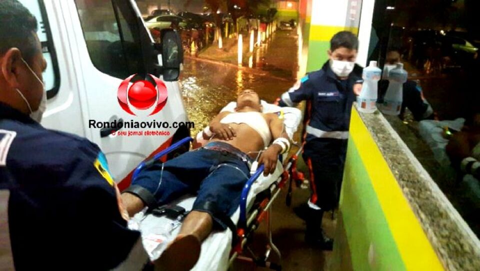 Homem tenta matar amigo da ex-mulher a facada em bebedeira