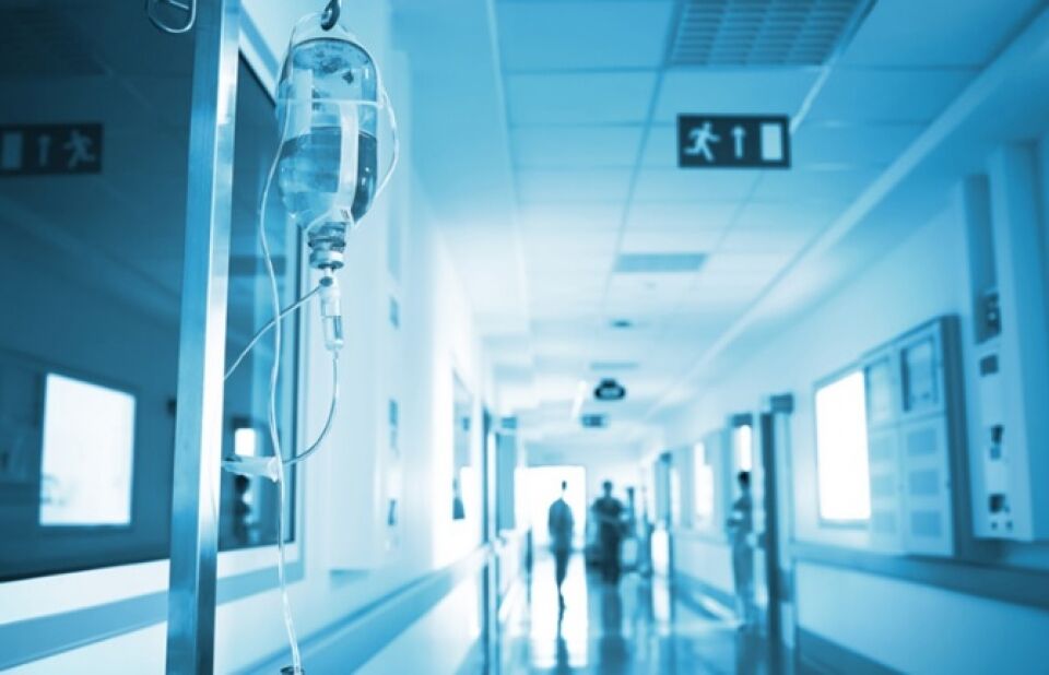 Hospitais públicos e privados matam 148 pessoas diariamente