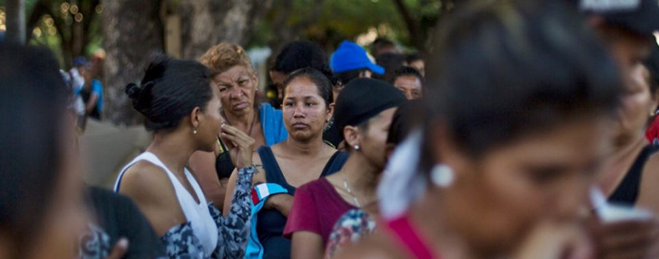País Menu Moradores de Pacaraima se revoltam e expulsam venezuelanos