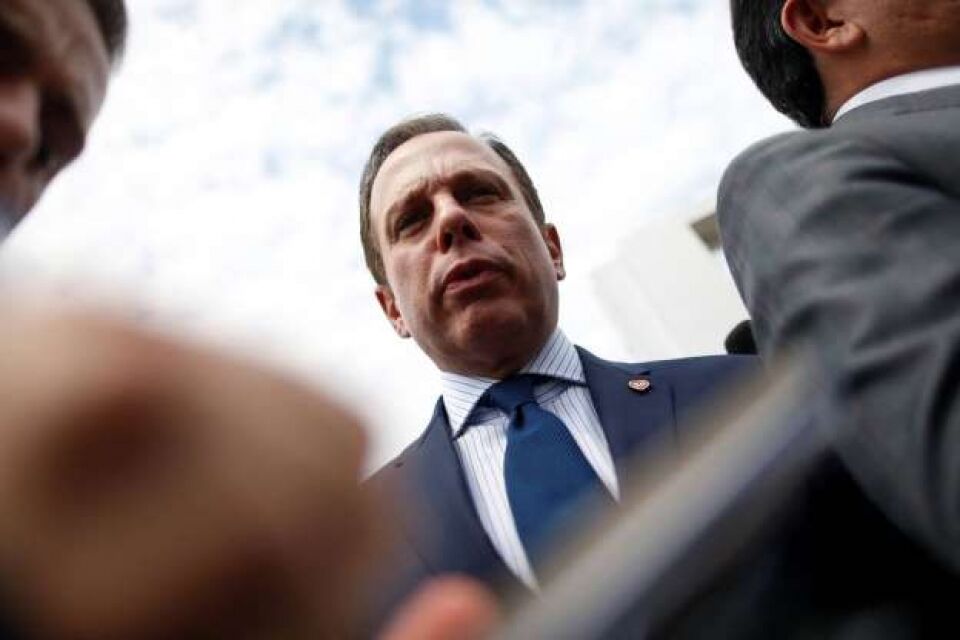 Doria é condenado à perda de direitos políticos por 4 anos