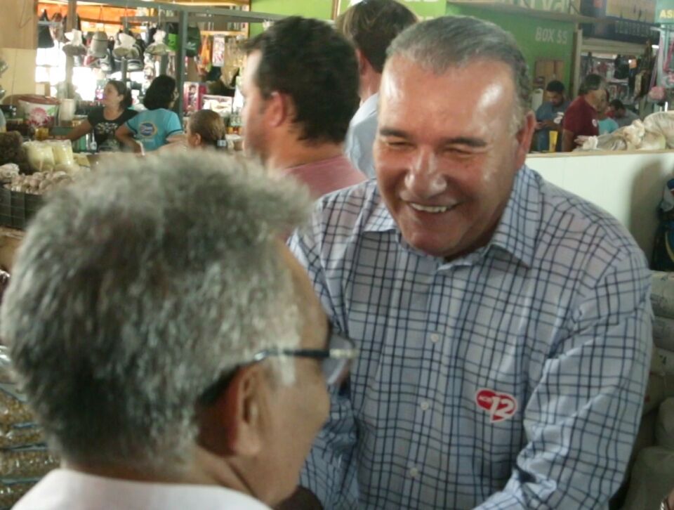 Jesualdo apresenta para empresários propostas para fortalecer economia