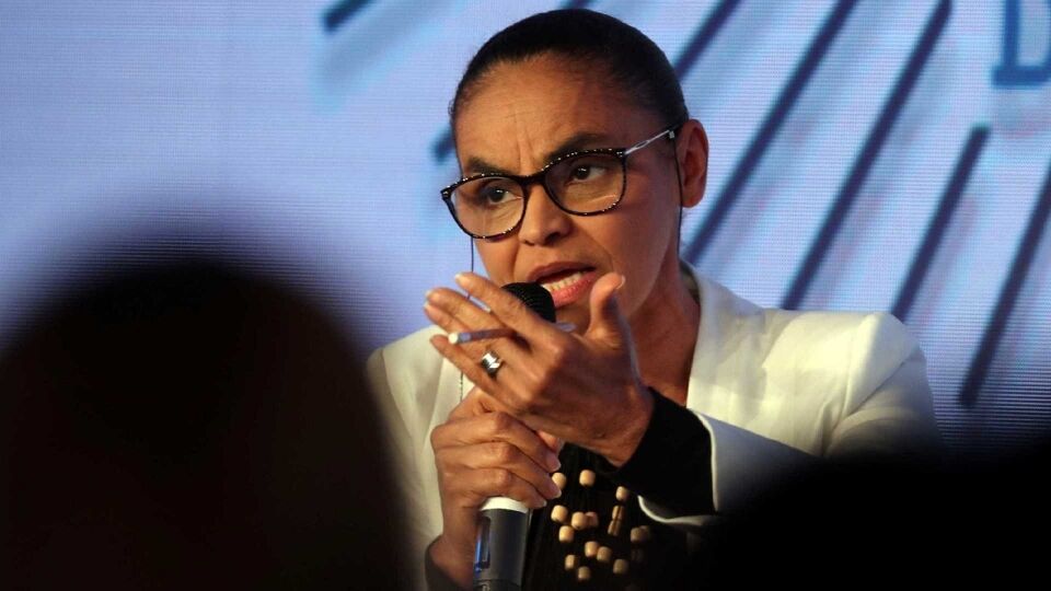 Sem dinheiro, campanha de Marina pede a eleitor para imprimir santinho