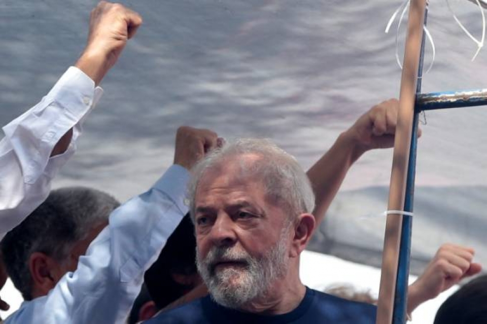 TSE vai julgar candidatura de Lula hoje (31)