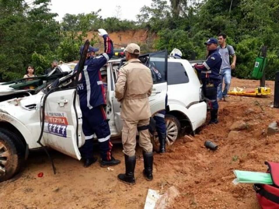 Ex-deputado estadual Tiziu Jidalias sofre gravíssimo acidente na BR-364