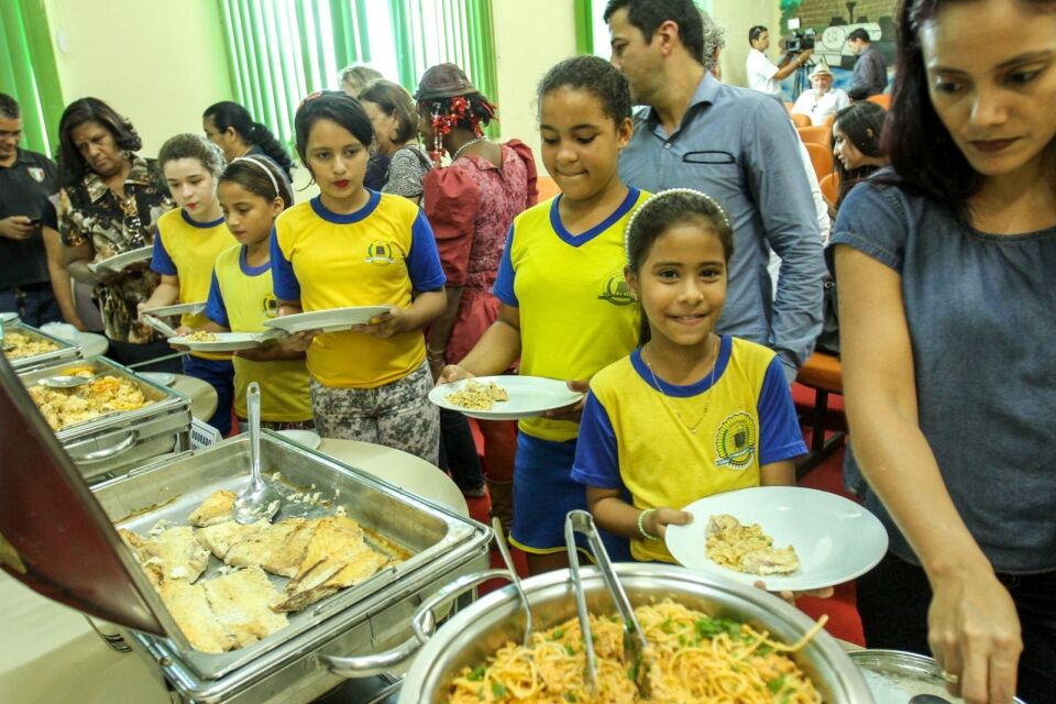 Após 10 anos praticamente estagnado, 58% das escolas do Município atingem meta do IDEB