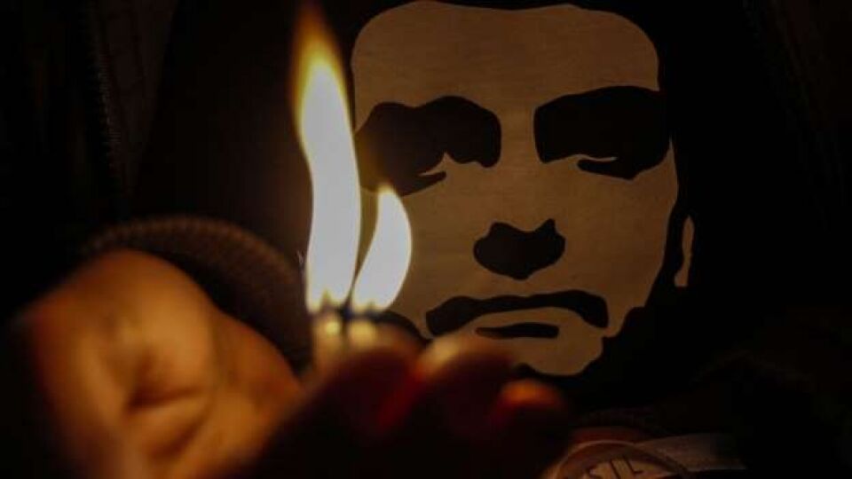 Qual será o impacto do atentado contra Bolsonaro na corrida eleitoral?