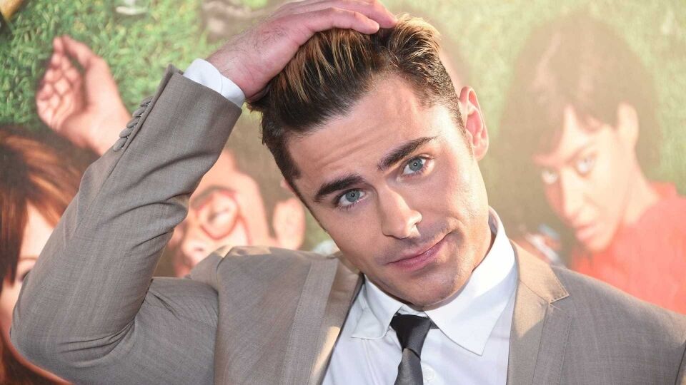 Jornal diz que ex-Spice Girl teve noite amorosa com Zac Efron