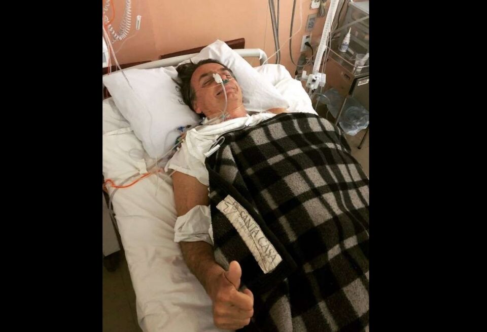 Saúde de Bolsonaro está em evolução, diz novo boletim médico