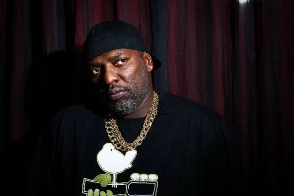 Famosos lamentam a morte de Mr. Catra: 'Professor e paizão'