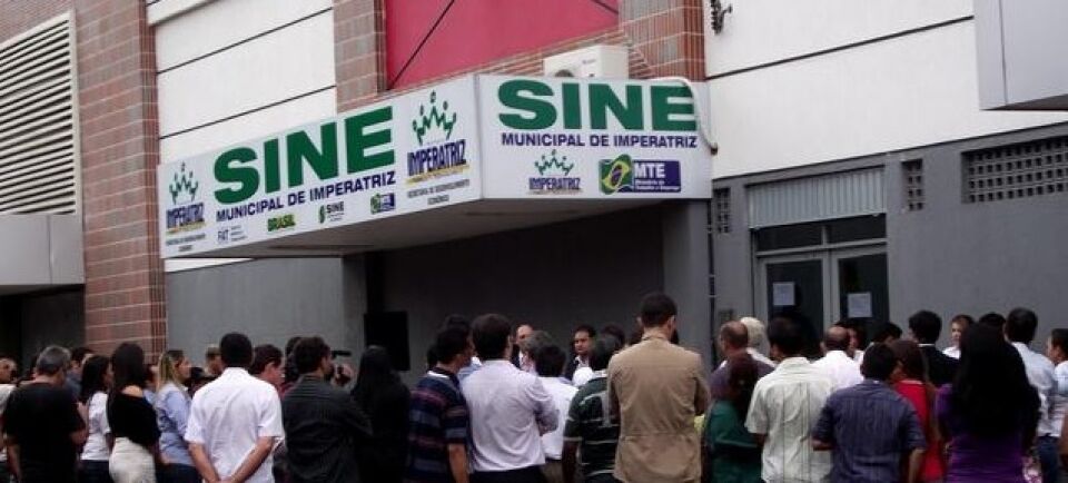 SINE MUNICIPAL DIVULGA VAGAS DE EMPREGO PARA QUARTA-FEIRA