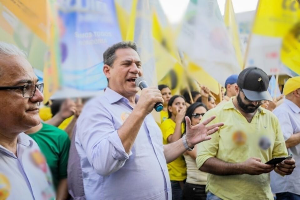 Em caminhada na zona Sul, Maurão afirma que vai trabalhar em parceria com a prefeitura