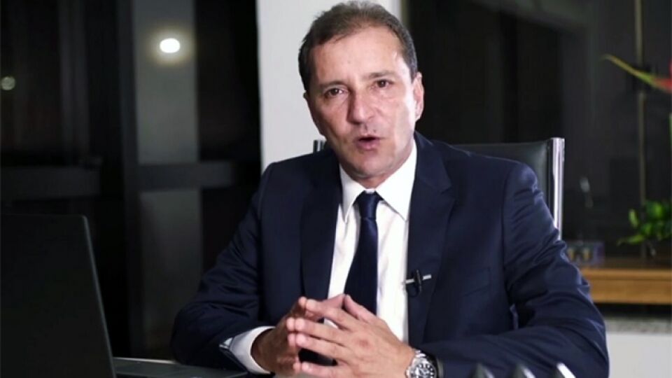 Prefeitura realiza patrolamento e encascalhamento em estradas rurais da capital