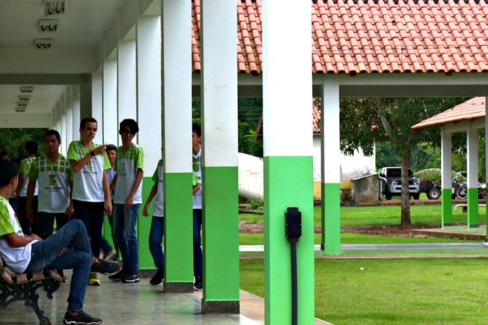 IFRO realiza nova seleção para profissionais de diversas áreas em sete municípios