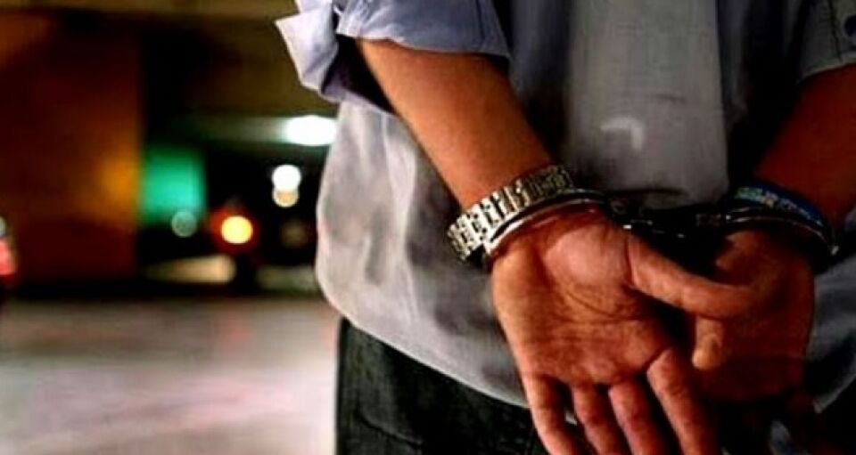 Homem chega drogado em casa e ameaça de morte com facão irmã e sobrinha