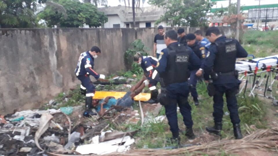 Morador de rua fica em estado gravíssimo após ser espancado