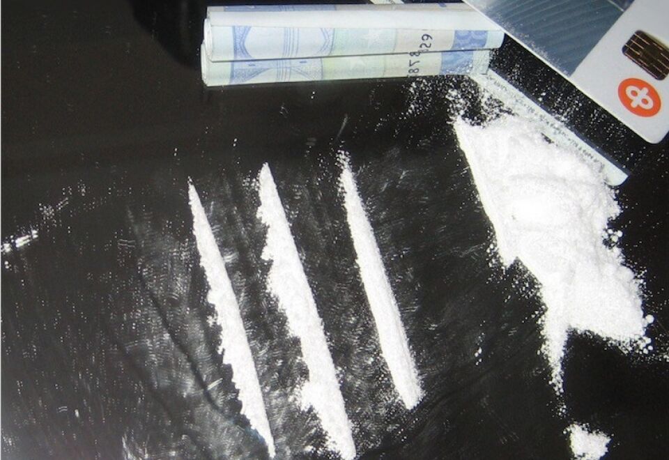 Cientistas tentam curar vício em cocaína com células-tronco transgênicas