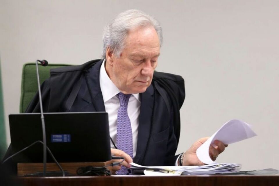 Lewandowski pede vista de mais um recurso pela liberdade de Lula