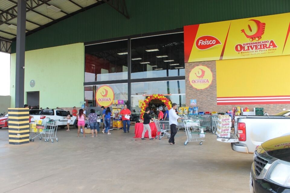 Supermercados Oliveira abriu a 10ª loja