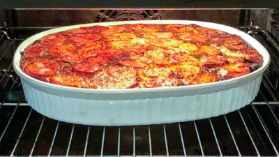 Como fazer bolo salgado de atum com queijo